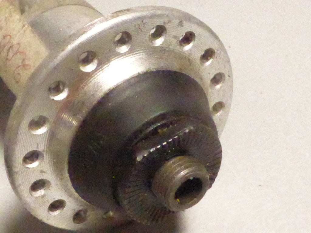 NOS Shimano STX Parallax FH-MC 30 front and rear hub 7 speed 36 spokes