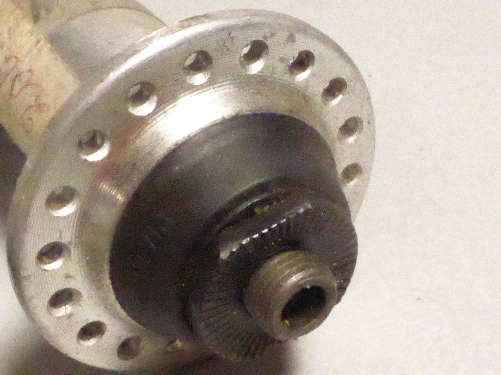 NOS Shimano STX Parallax FH-MC 30 front and rear hub 7 speed 36 spokes