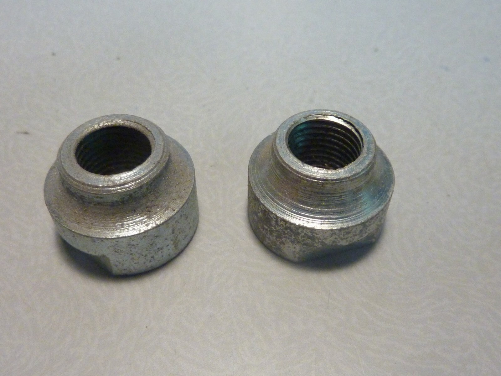 ✨ NOS 2 Cone de roue 9,5x18 mm roulement de moyeu  diamètre d'axe de roue velo✨