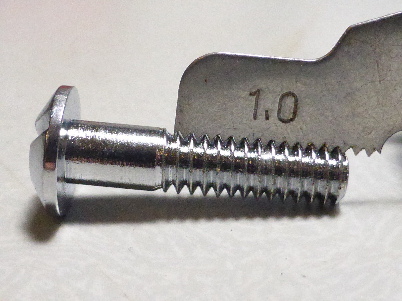 NOS Simplex 1 vis manettes 4075 simplex bolts screw New 1 bolt LJ SLJ neuf