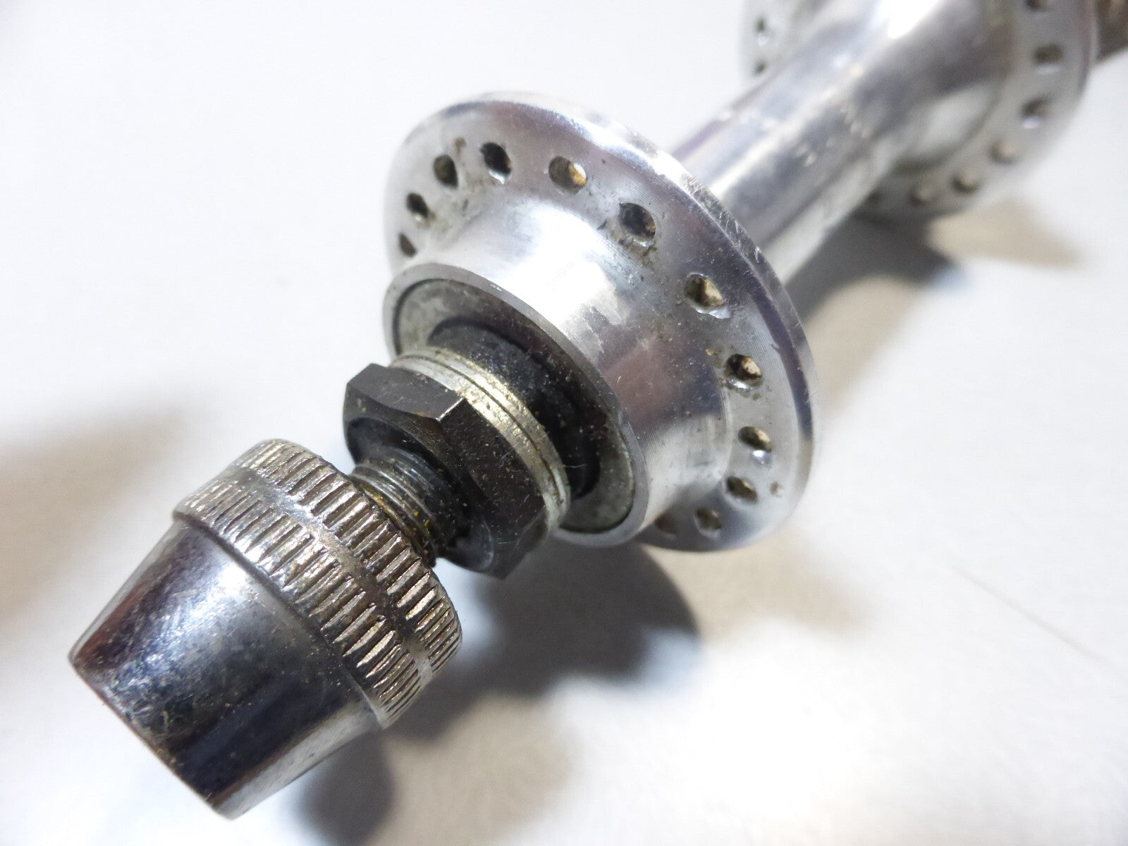 4 vintage axe moyeux maillard sachs shimano front axle