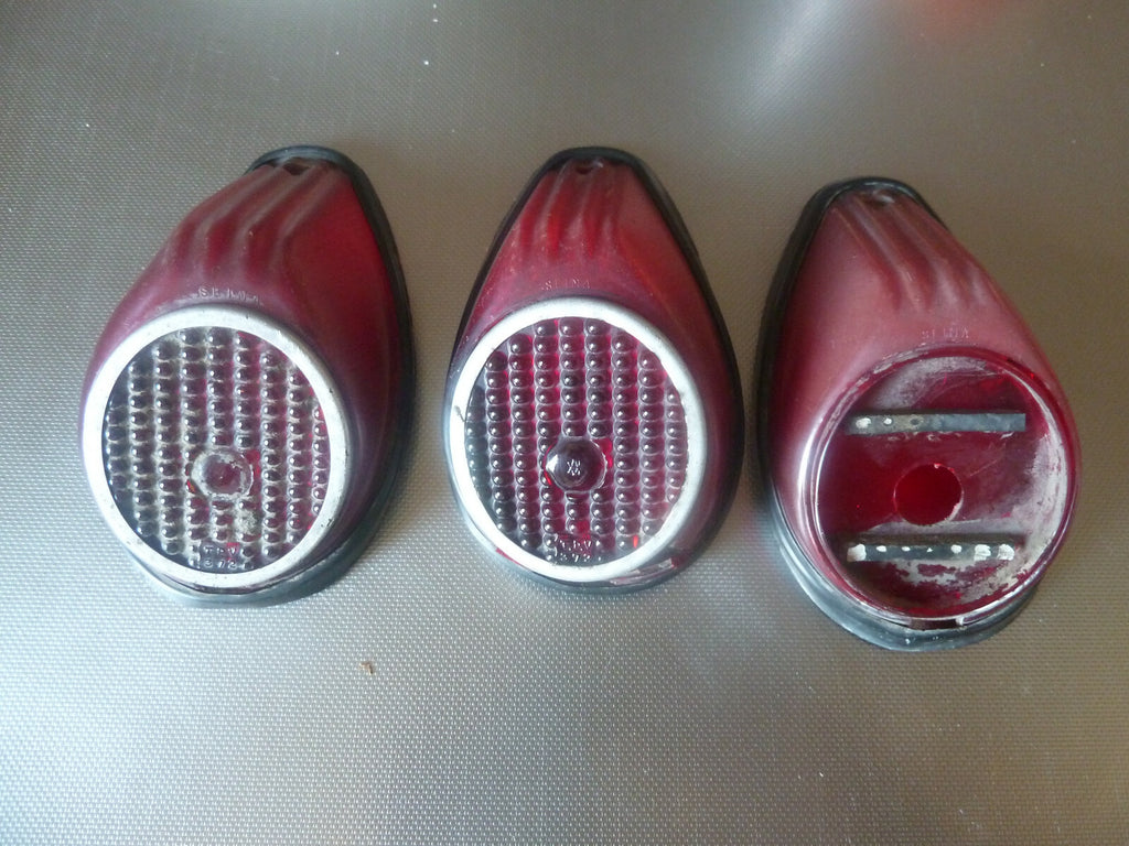 3 Cabochon feu arrière droit SEIMA (TPV 372) Citroen traction ?