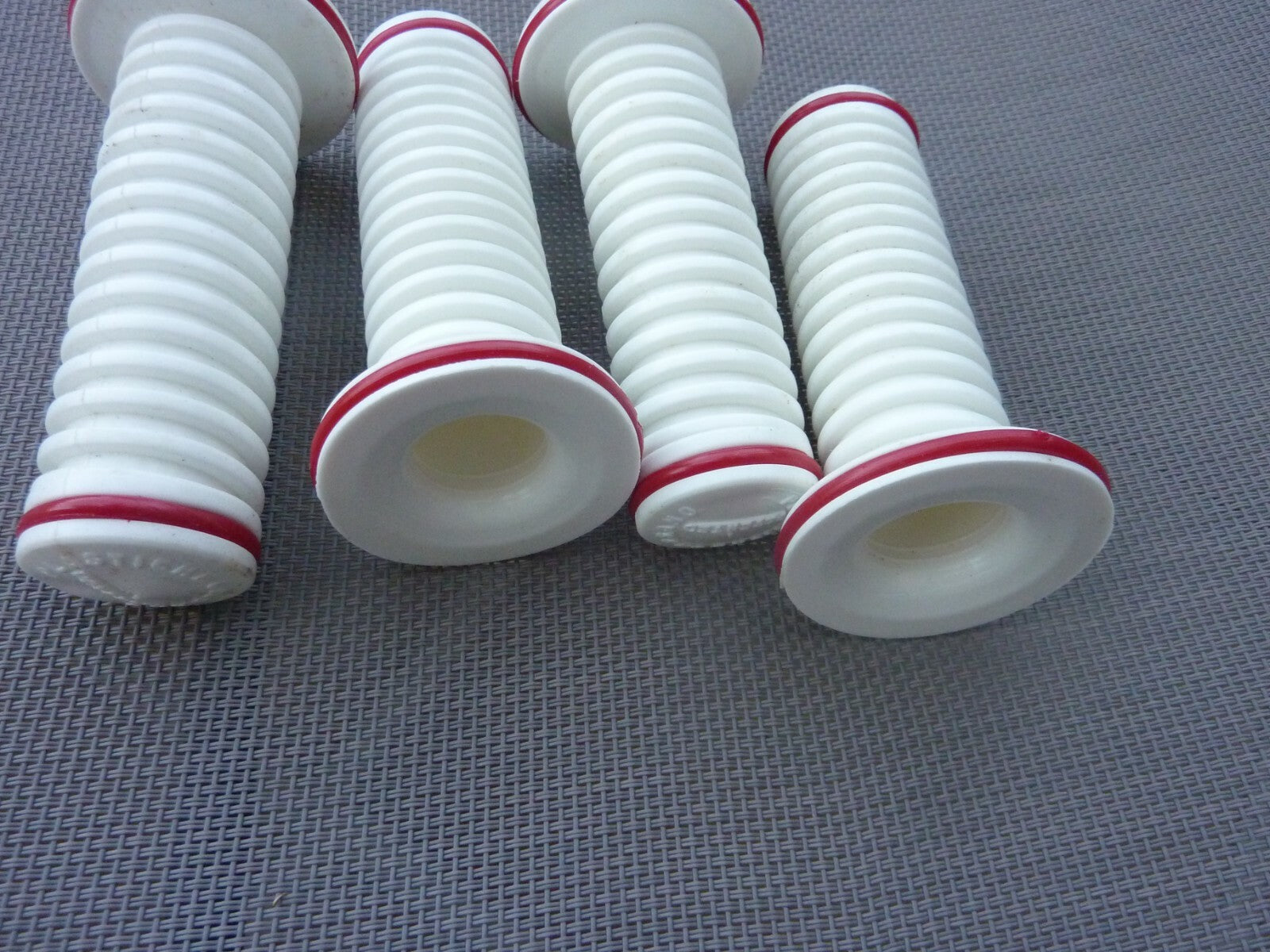 ✨4 Poignées Guidon CASSANO 1980s Handlebar Grips Vélo enfant Ancien Old Bicycle✨