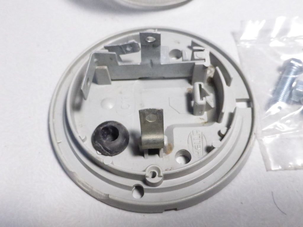 HELLA Feu de position 2PF 001 259-631  80mm 41mm