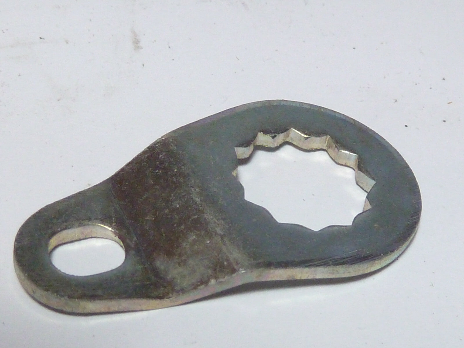 ✨ ALGI 2933 – Plaquette arrêtoir de vis de béquille | NOS | Peugeot 103 ✨