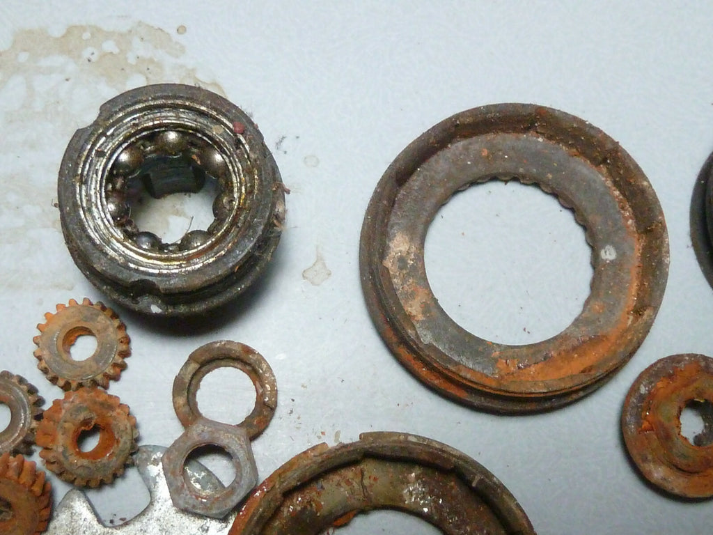 lot pieces moyeux torpedo ancien