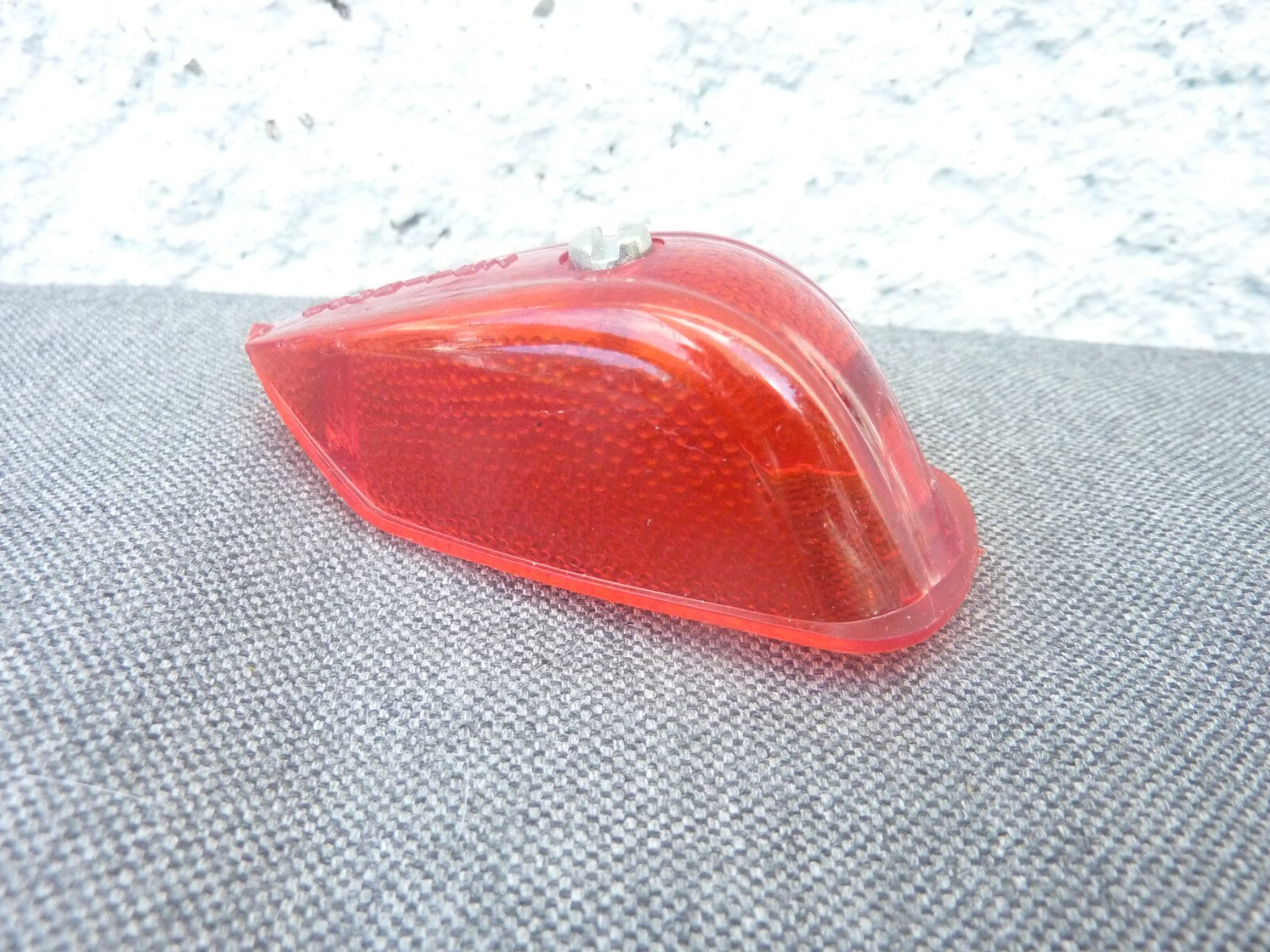 ✨ Cabochon Feu Arrière SOUBITEZ Catalux 6 Rouge NEUF NOS avec Vis Vintage 50-60✨