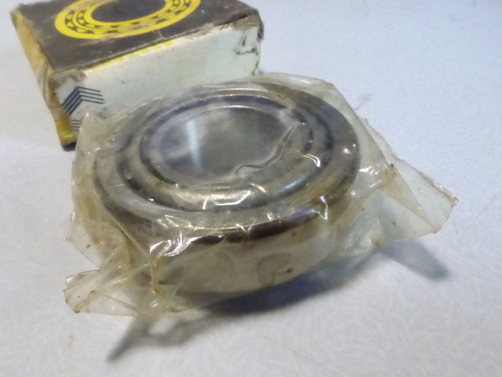 NOS roulement 7703090266  RENAULT R5 R4 pièce d'origine
