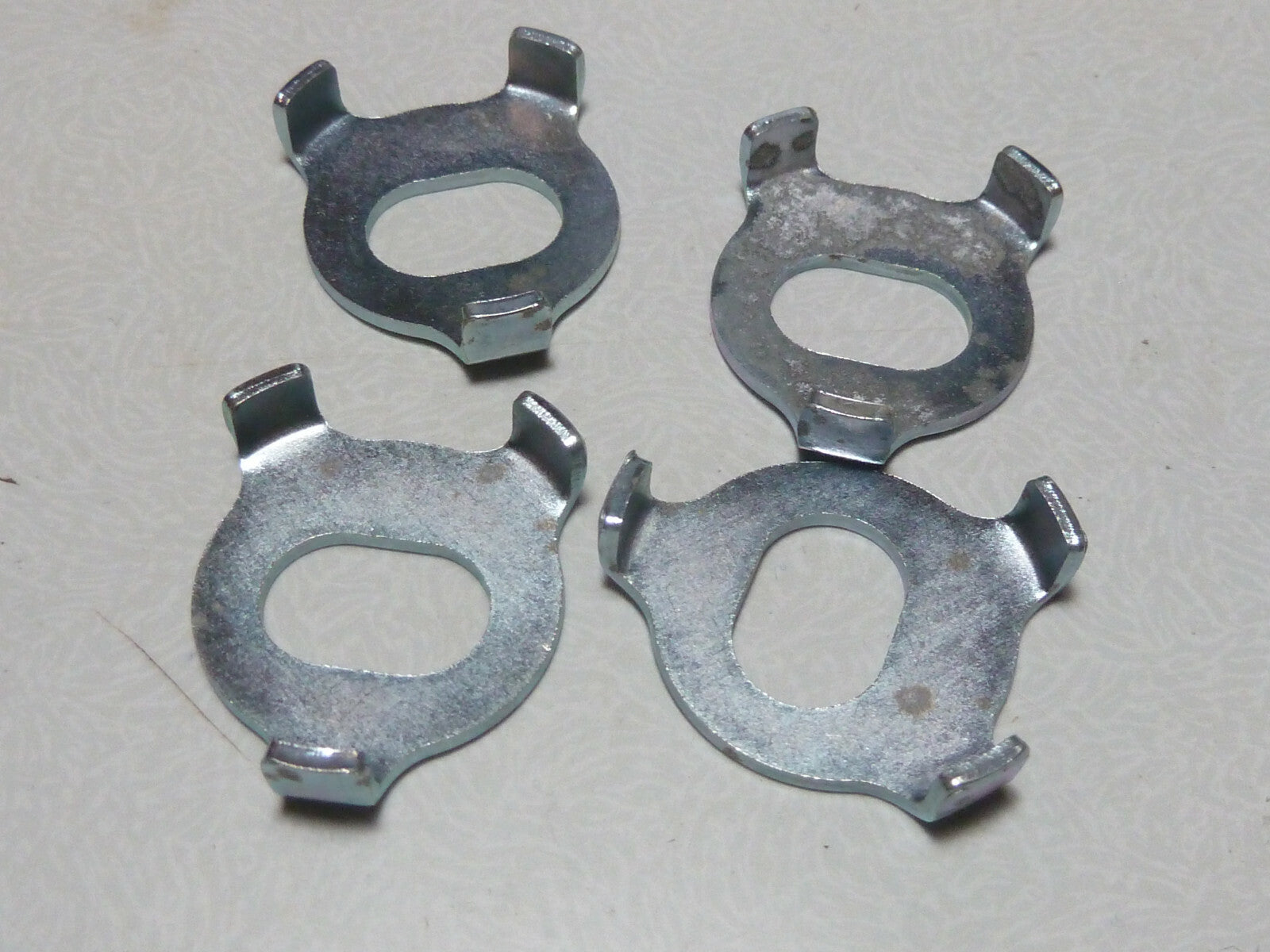 NOS lot 4 rondelles ALGI d'axe roue velo  avant sécurité  blocage anti rotation