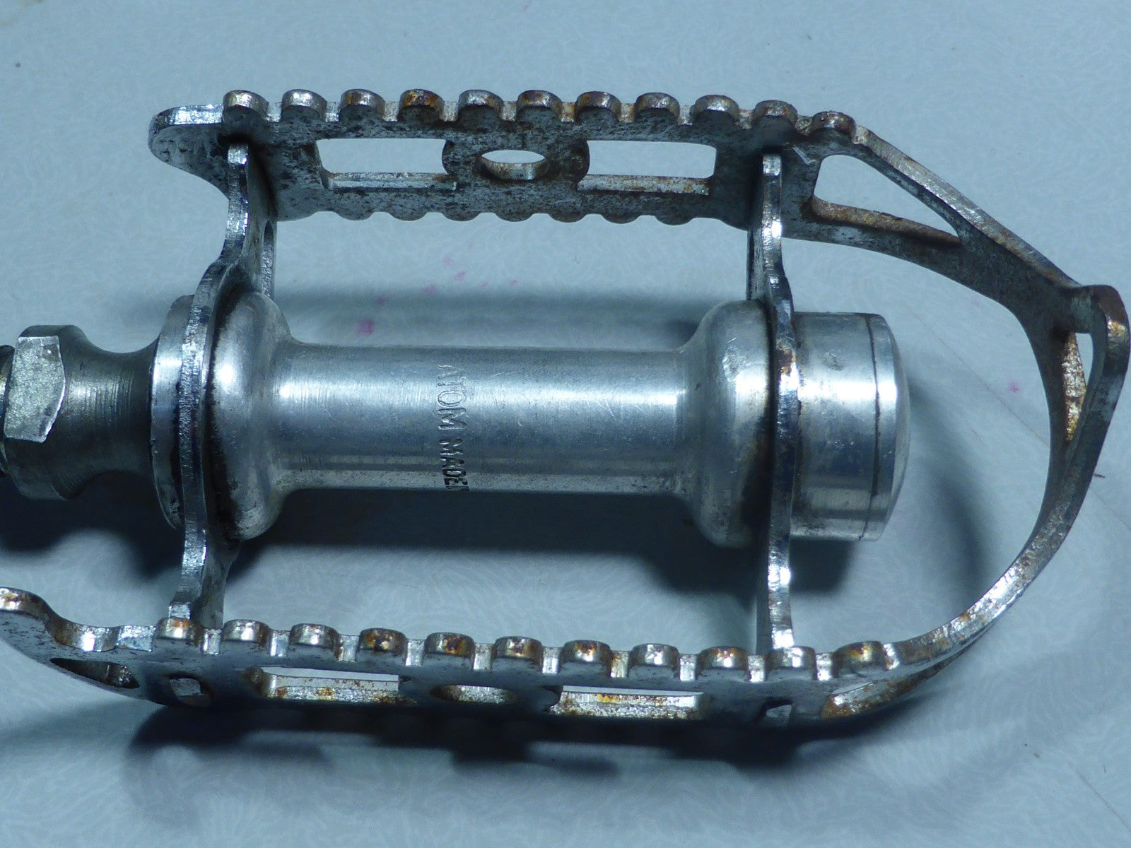 1 paire pédales Atom vélo ancien vintage pedals   14/125
