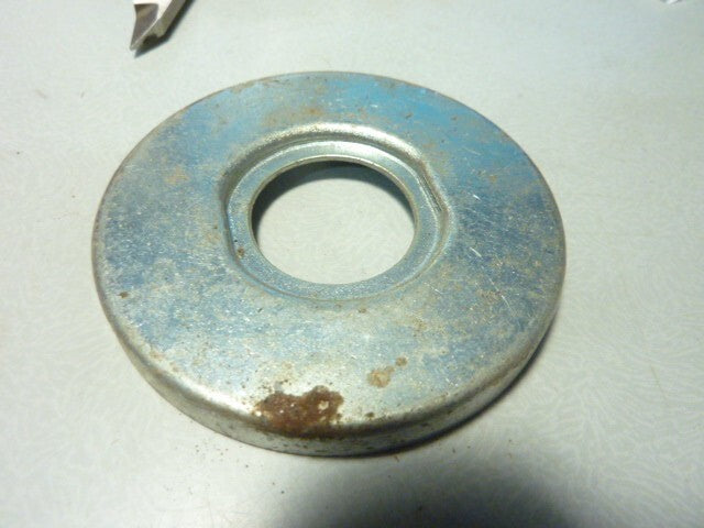 NOS 2 cache poussière roulements axe pédalier bmx cross  60 mm vintage
