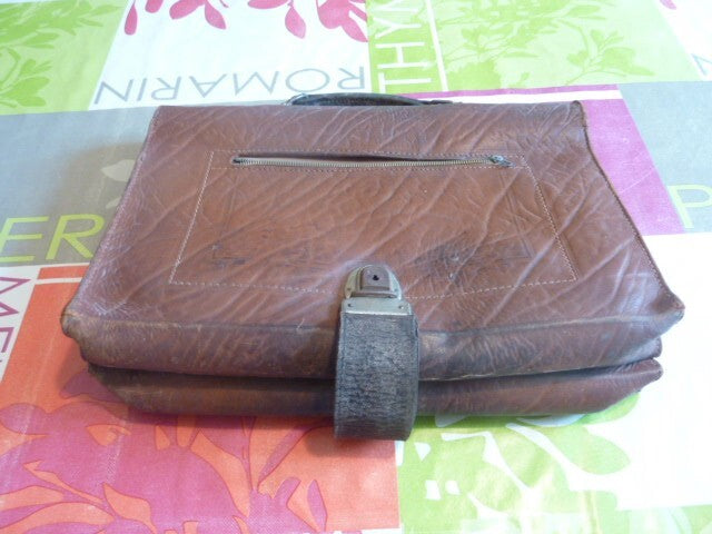 Vintage, forme original Ancien Cartable, Sacoche en cuir épais marron