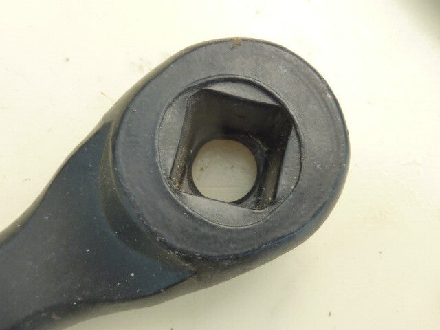 NOS Pédalier vintage 40 dents  centre carré  manivelle 150 mm