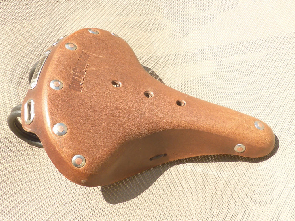Belle Selle en Cuir Ruff Cycles  Marron velo ville custom