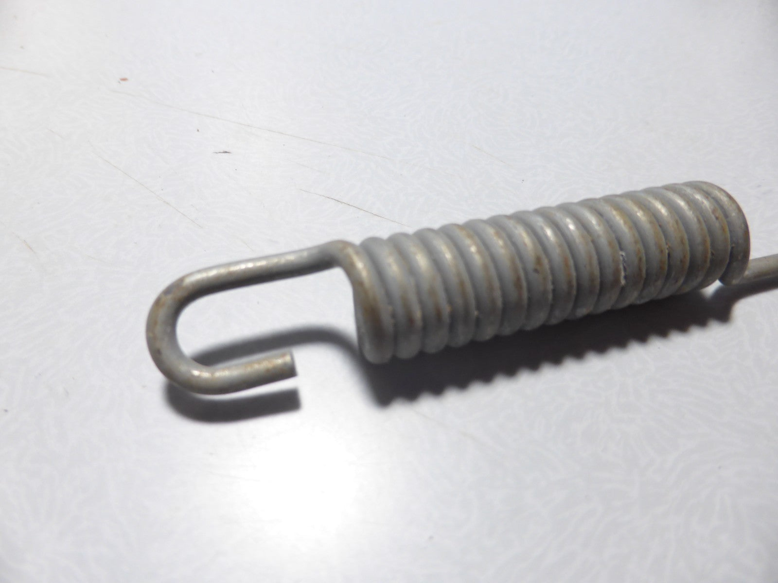 NOS 1 RESSORT DE BEQUILLE motobecane ancienne 100 mm ancien stock