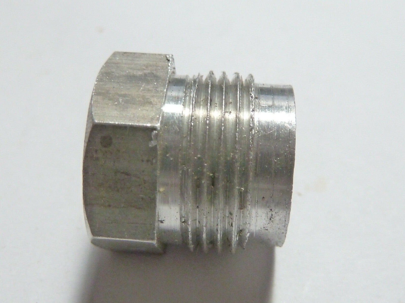 ancien stock vintage Raccord / écrou d'admission en aluminium 14 mm VéloSoleX