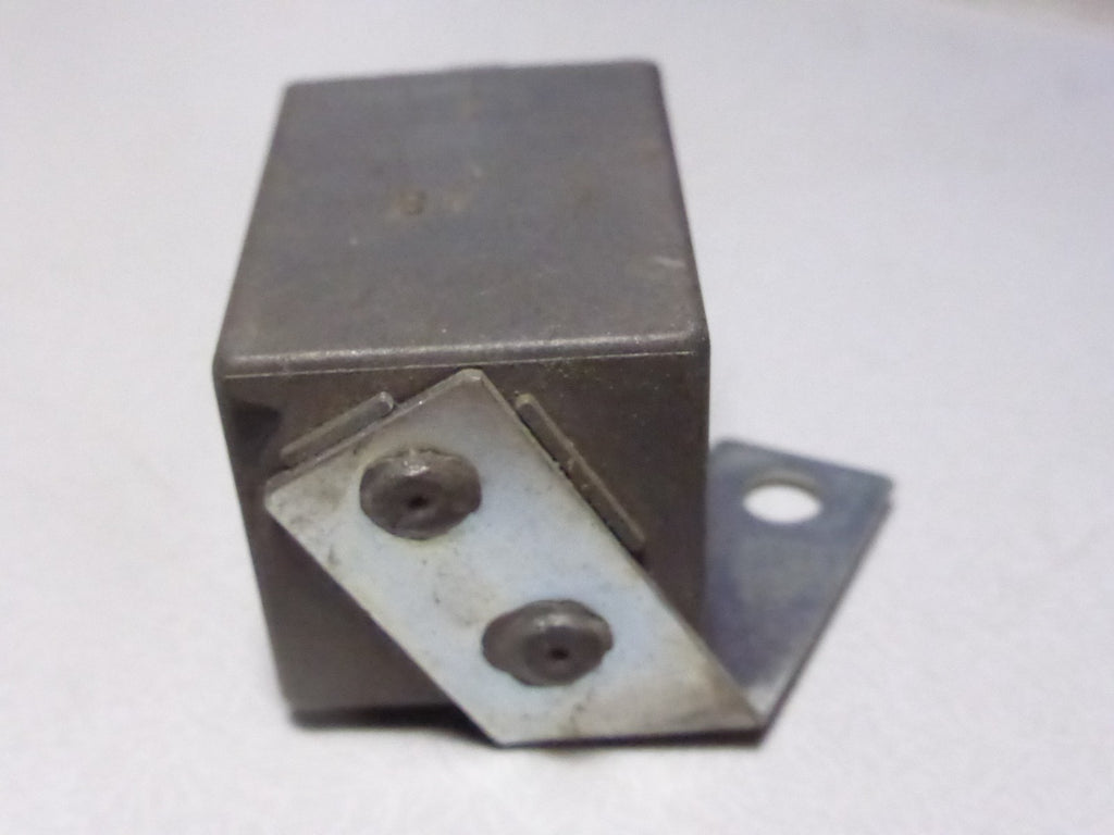 Relais Renault Bitron 2041002 A 73365