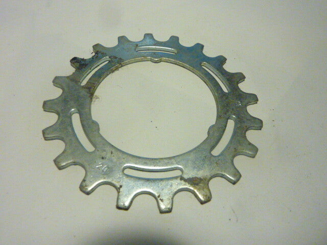 NOS Sachs Maillard Sprocket.cogs pignon vintage 20 T Argent  silver NOS