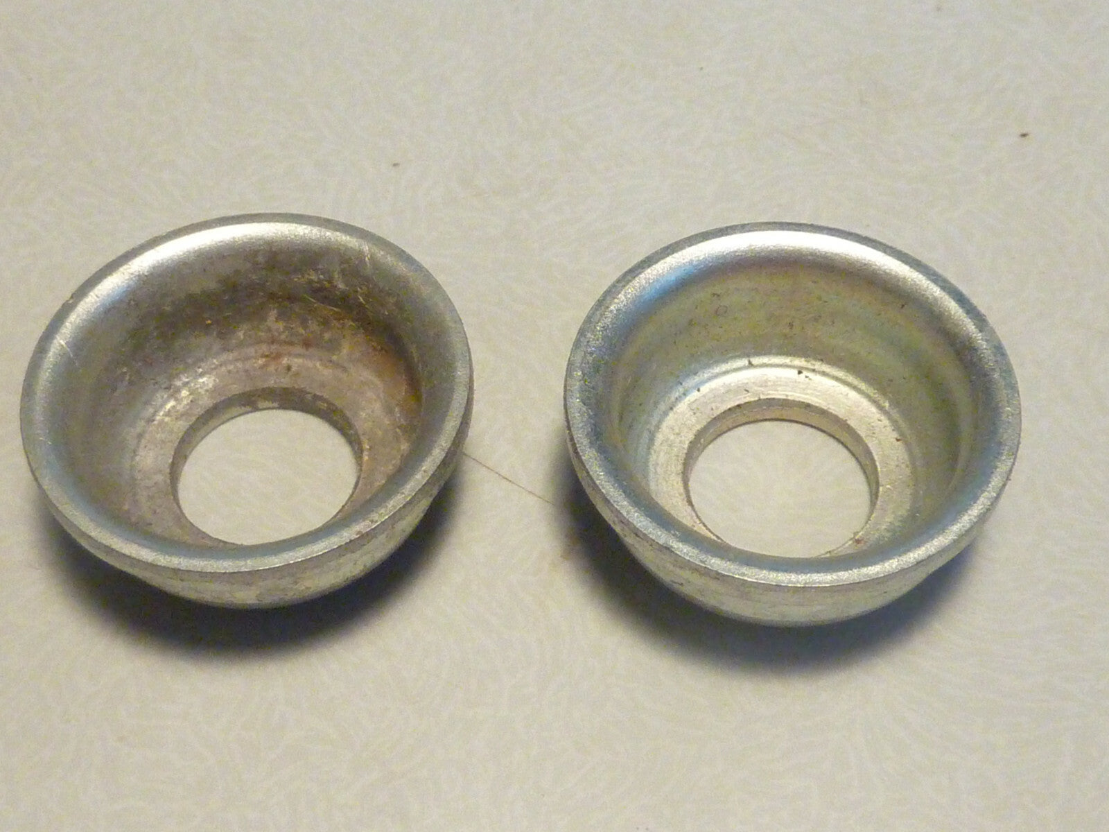 moyeu 2 Cuvettes de pédalier acier ø 31 mm - NOS - Oldschool, Vintage coupelles