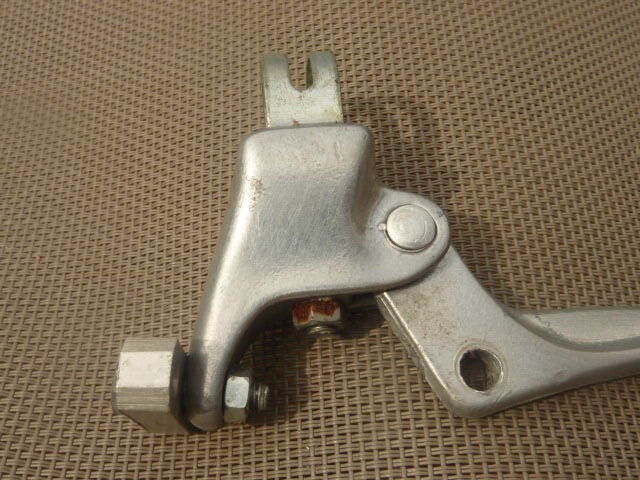 vintage neuf ancien stock poignée frein gauche  aluminium clb Tandem ?