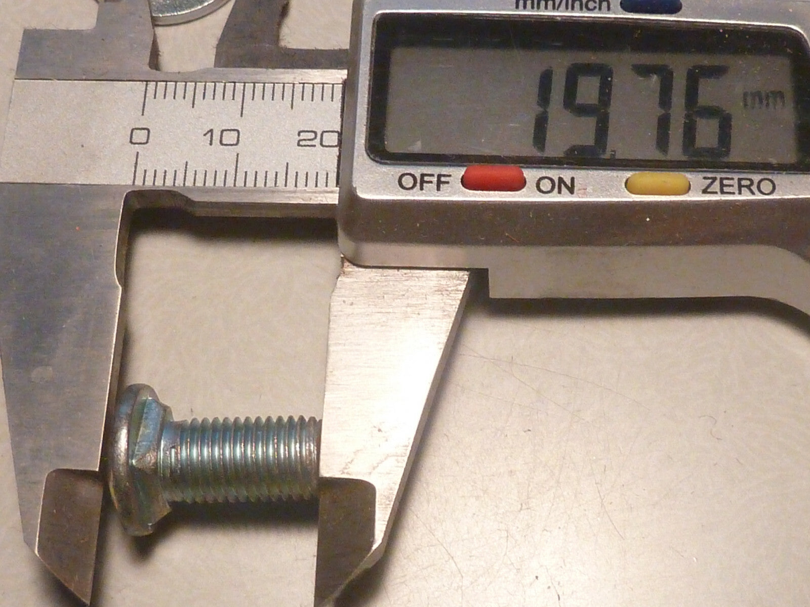 NOS 1 ancien boulon plaque tension de chaine Peugeot meplat motobecane vintage