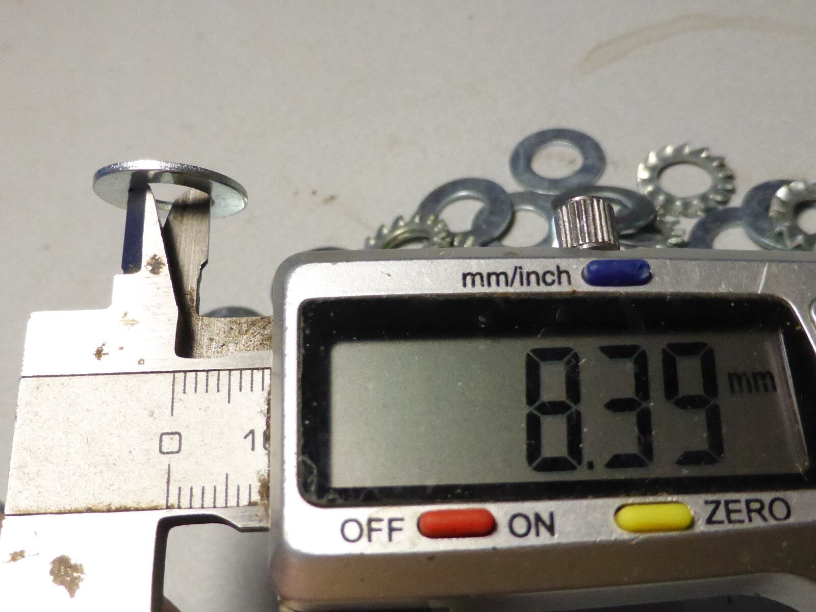 Lot de 40 Rondelles freins cranté éventail et plates  Ø 8 mm