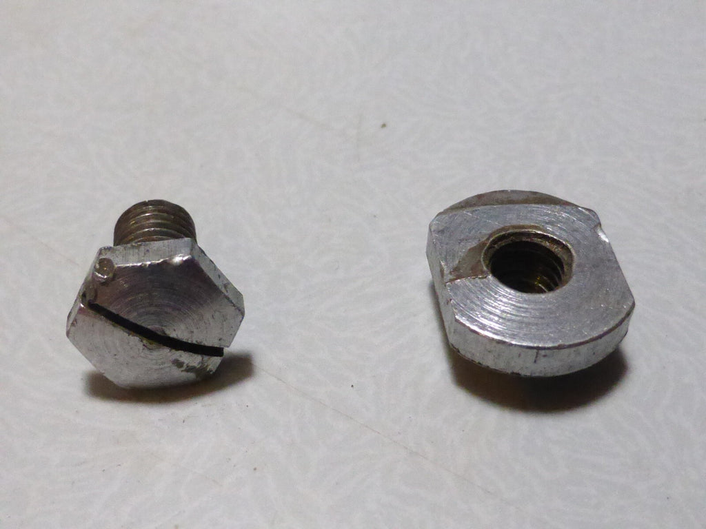Rear vis patte dérailleur   screw bolt and nut