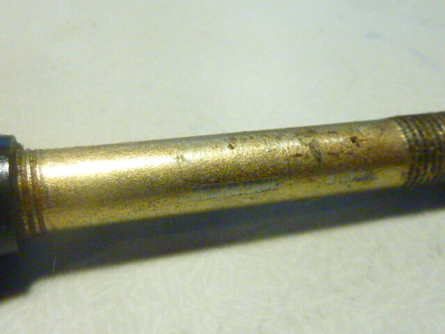 NOS ancien stock Ecrou d'axes de Roue 9.5 mm motobecane peugeot Cyclo MBK 144 mm