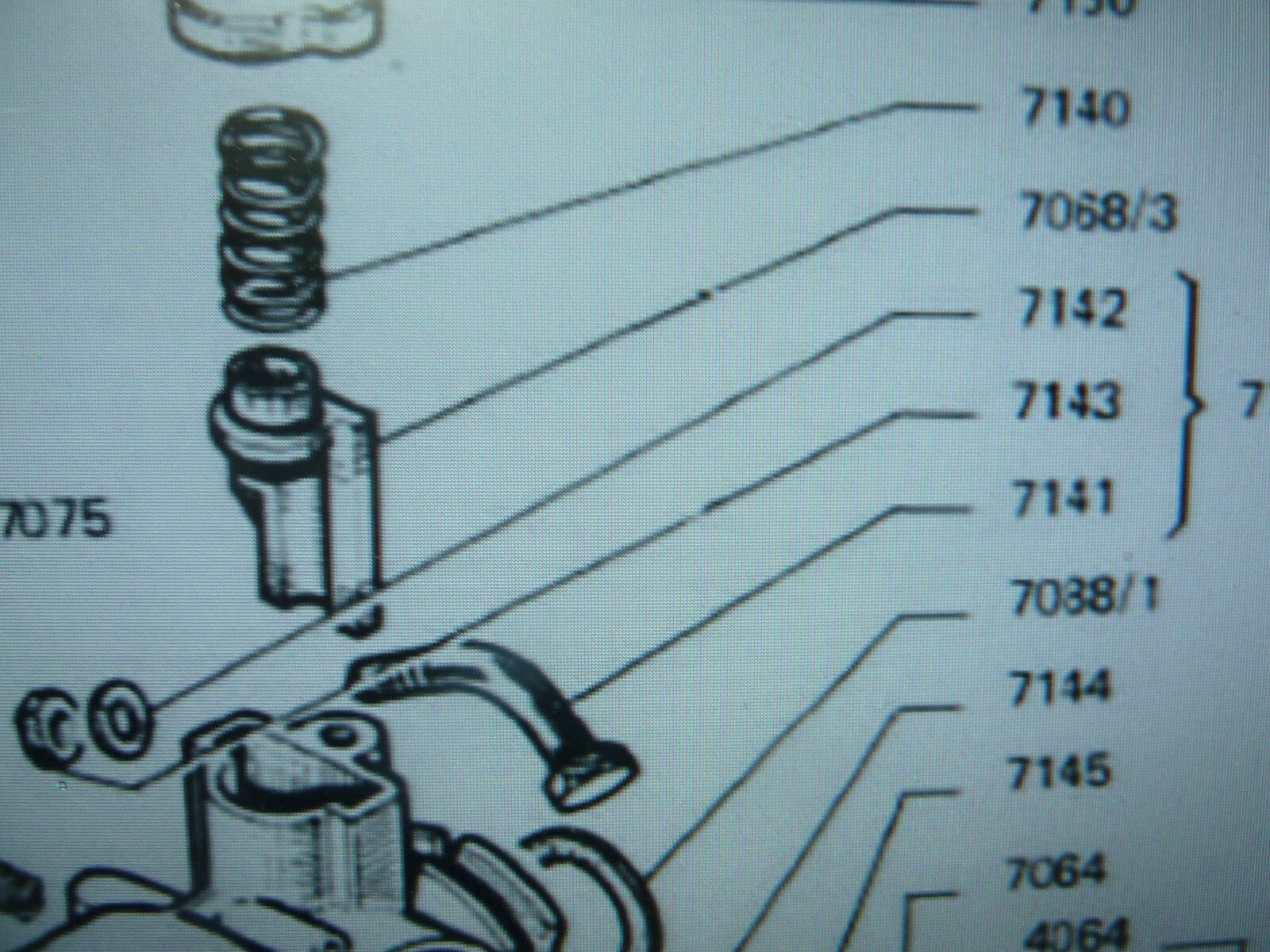 1 vis colier complete gurtner 7739 GA12-839 motobecane D55-TT Italie 5 Vitesses