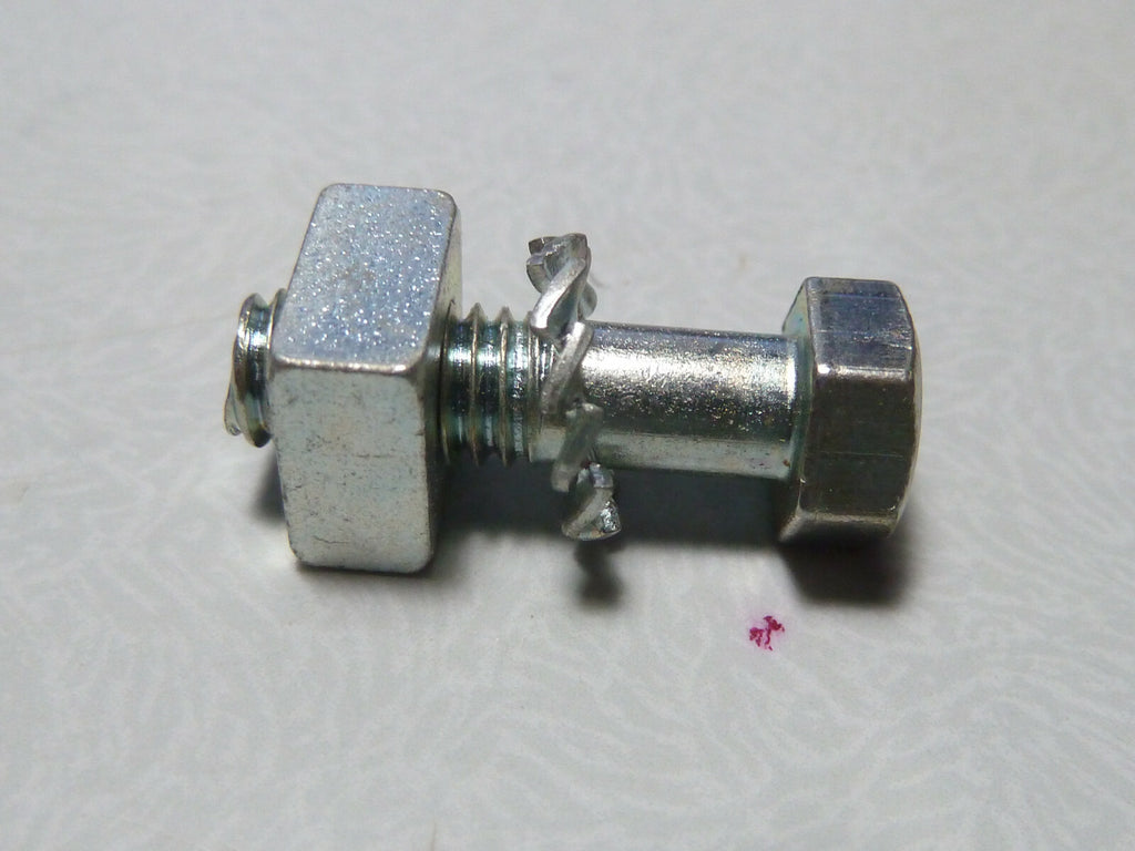 NOS 1 vis echappement peugeot 103 vis couronne a vérifier boulon ecrou  carré