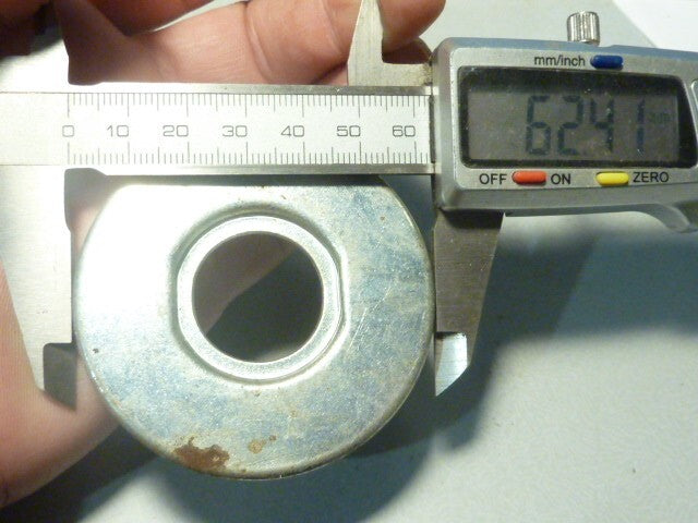 NOS 2 cache poussière roulements axe pédalier bmx cross  60 mm vintage