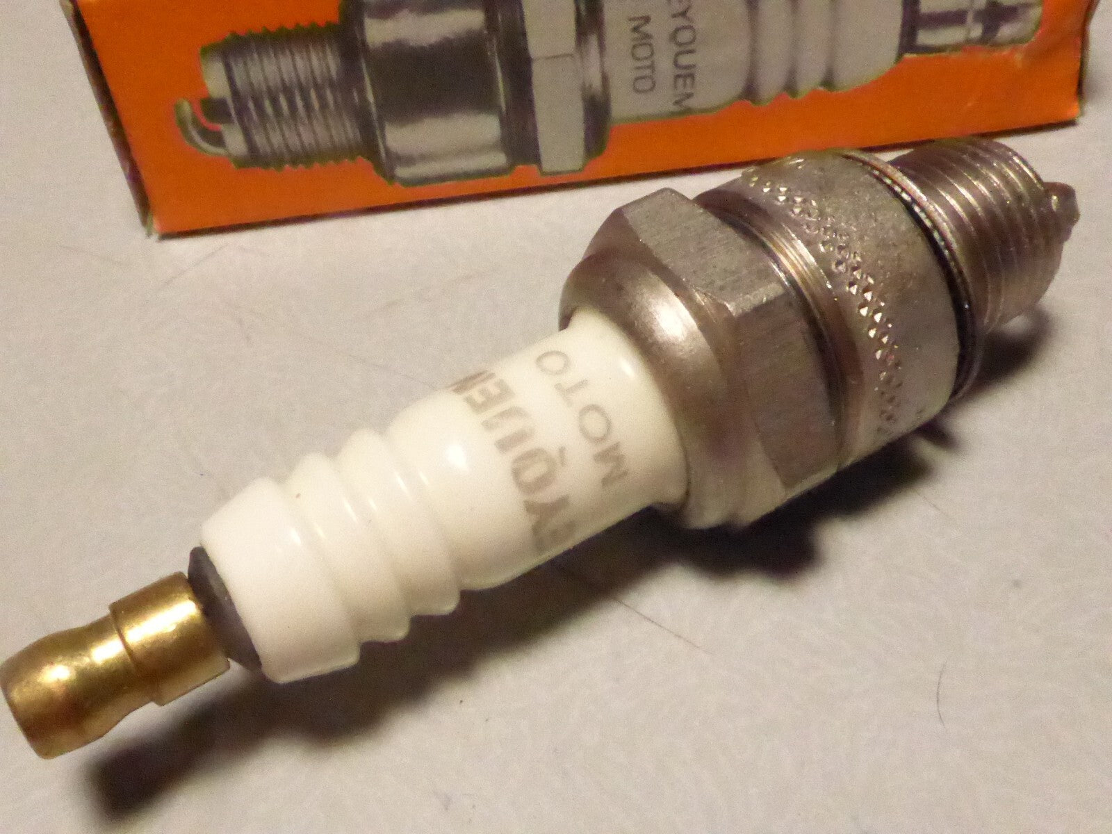 ✨ NOS Ancienne vintage Bougie Eyquem 502 Spark Plug moteurs Bernard ✨