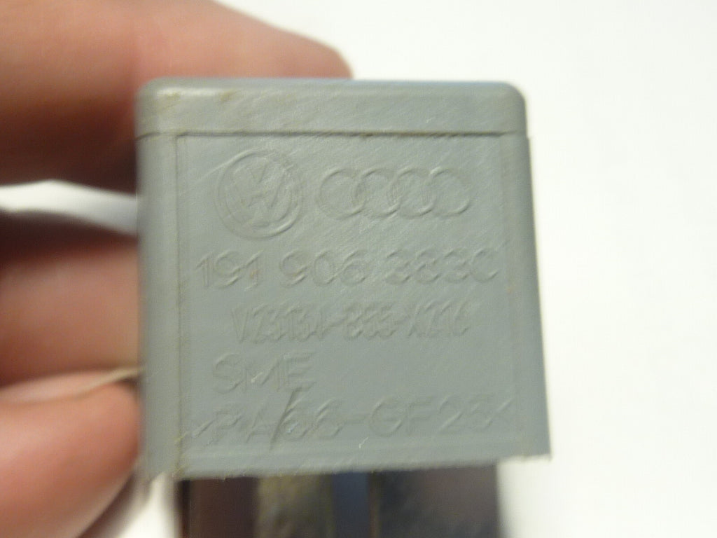 VW / Audi Relay 167 191 906383C
