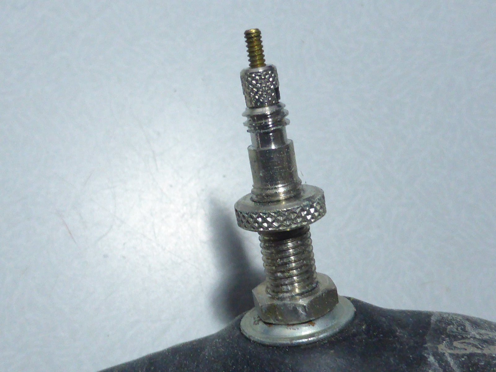 2 CHAMBRE A AIR VELO 600 A  24x1 3/8 Olmo 37-540 valve acier presta