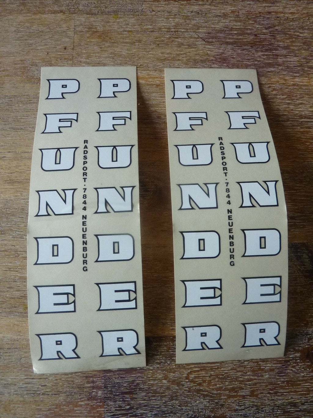 2 ancien PFUNDER  Neuenburg Vintage Stickers bike decal autocollant velo Eroica