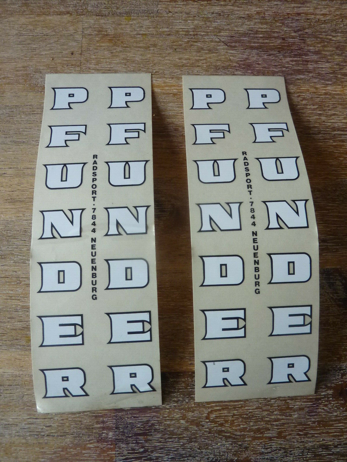 2 ancien PFUNDER  Neuenburg Vintage Stickers bike decal autocollant velo Eroica