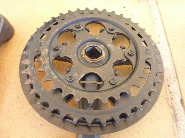 NOS Pédalier THUN NOVA vintage 30/38 dents  centre carré  manivelle 150 mm
