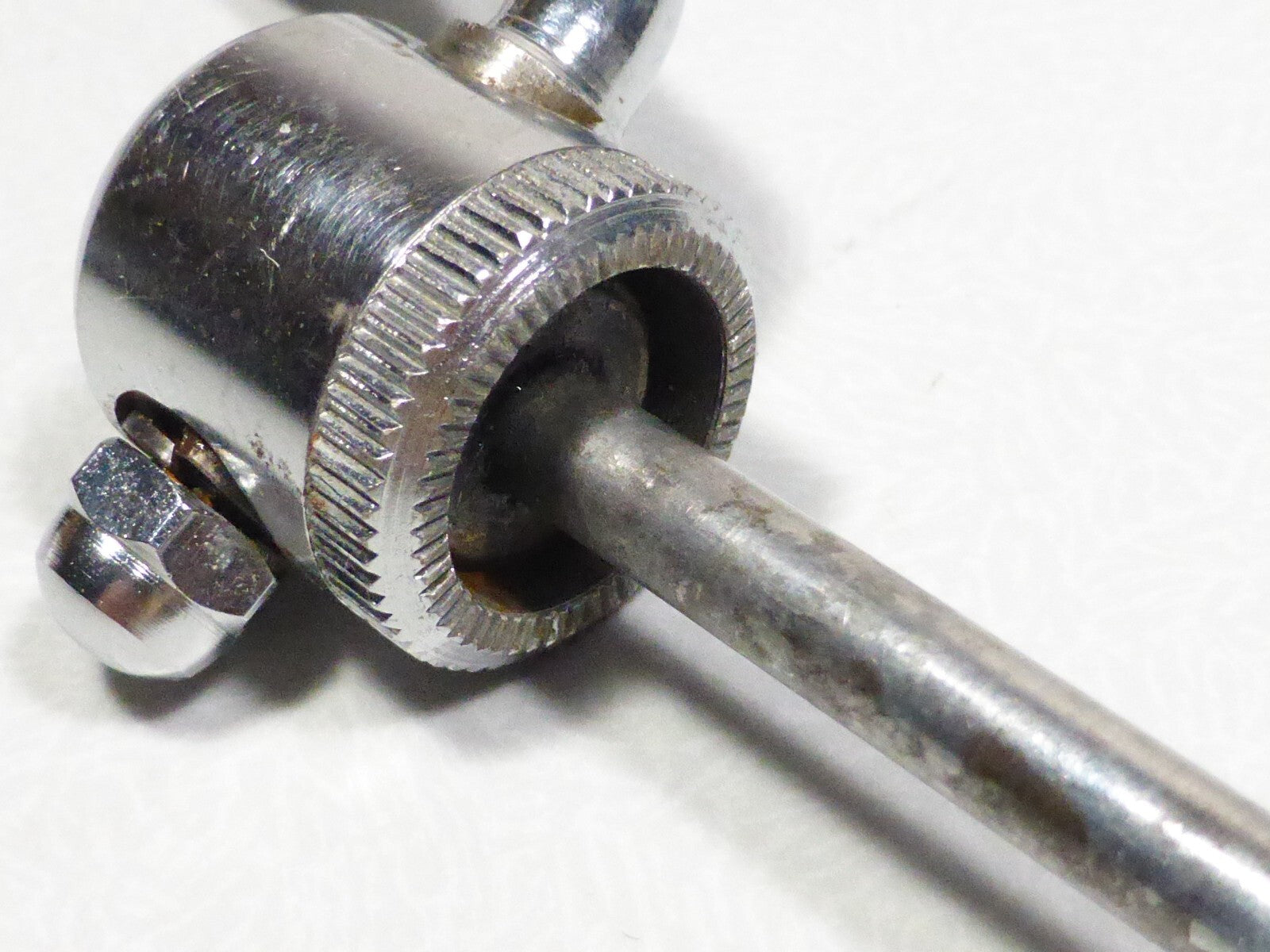attache rapide arriere Quick Release front Skewer wheel  1001 Pelisssier