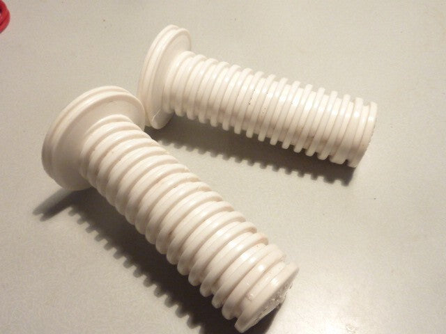 ✨2 Poignées Guidon CASSANO 1980s Handlebar Grips Vélo enfant Ancien Old Bicycle✨