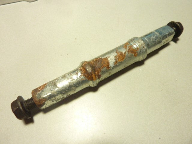 Axe pédalier 127 mm acier boitier pédalier vintage ancien stock jamais monté