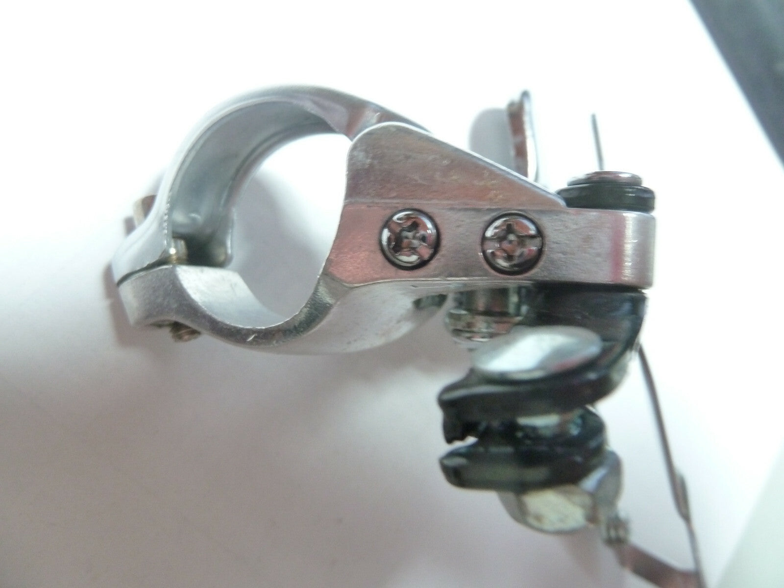 NOS Vintage Derailleur Shimano 300LX 300 LX FD-M300 28.6 mm