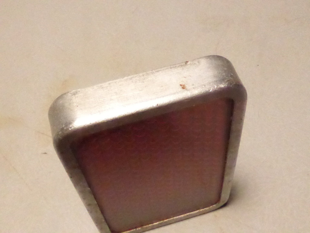 Catadioptre en Verre rouge et Aluminium TPV 303 vélo cyclomoteur  Vintage TBE