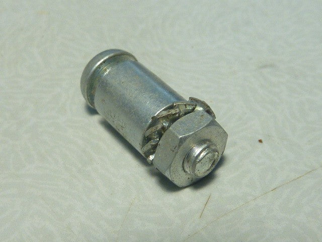 NOS huret  ancien vintage NOS vis fourche de dérailleur avant guide chaine