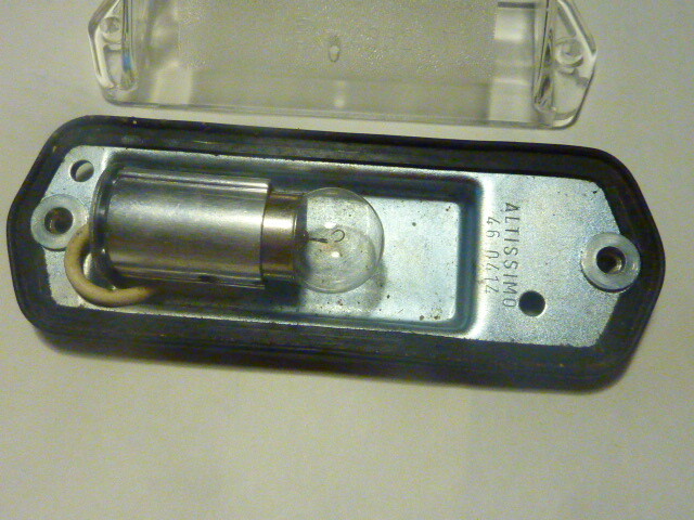 NOS feu de plaque altissimo light 33.2250 Alfa Romeo ? 20.1820