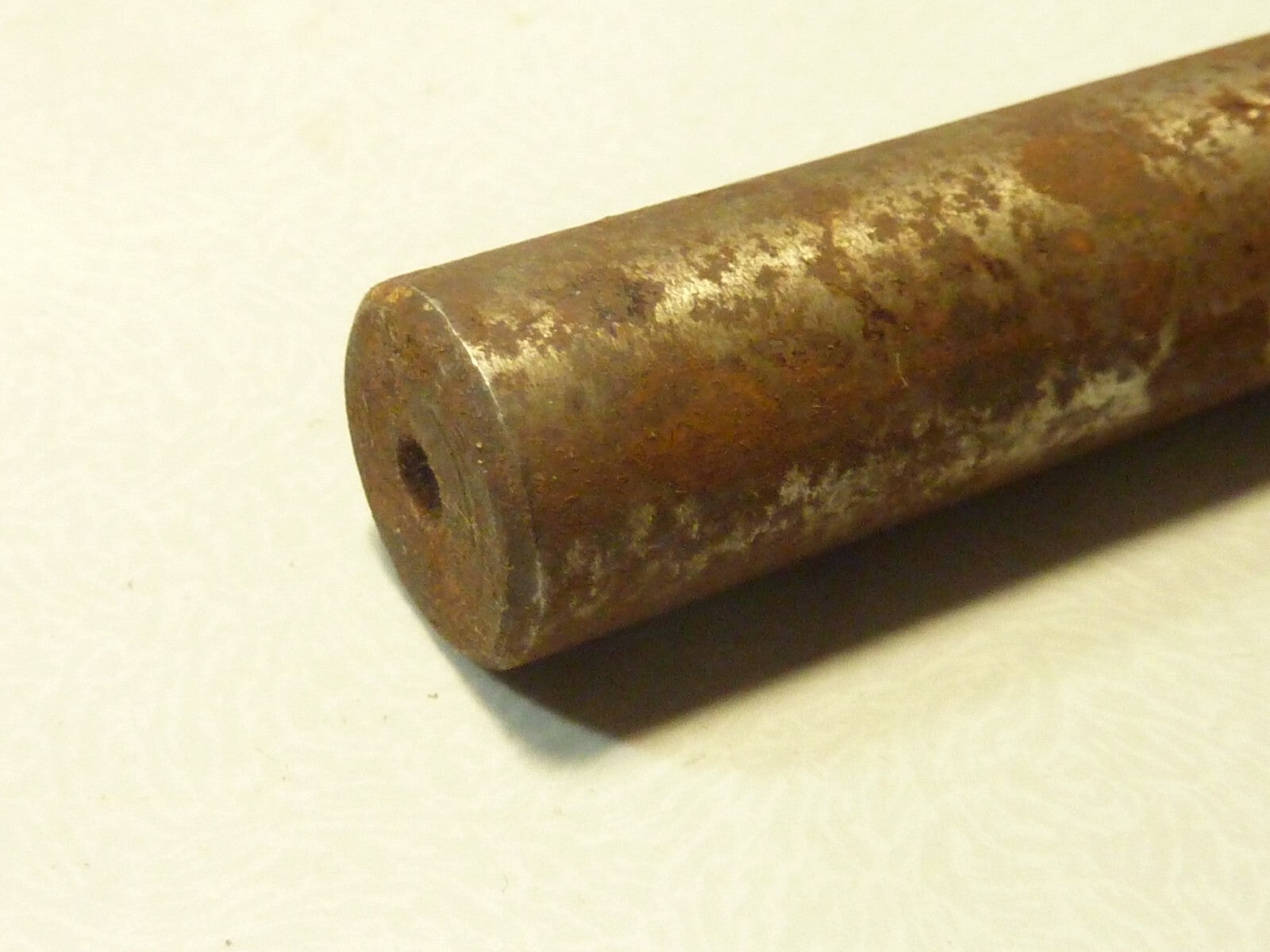 NOS Ancien axe clavettes pédalier Motobecane Terrot  164 mm