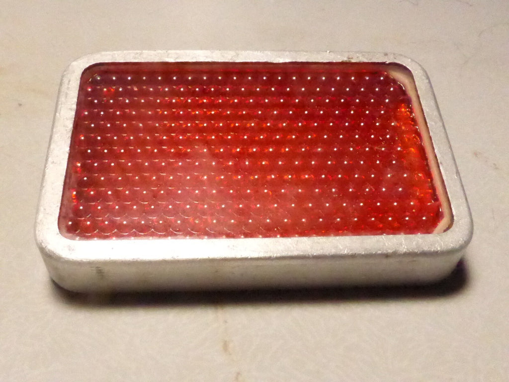 Catadioptre en Verre rouge et Aluminium TPV 303 vélo cyclomoteur  Vintage TBE