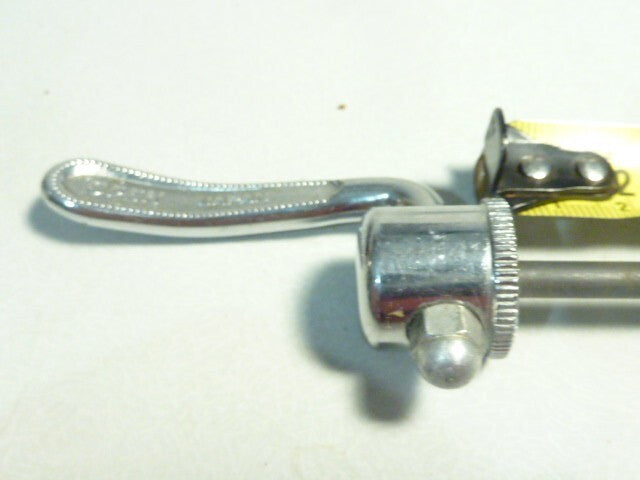 NOS vintage attache rapide Shimano  Japan   Quick Release Skewer -