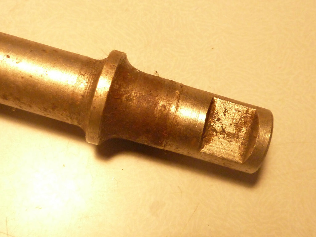 axe clavettes pédalier RFG Motobecane 196 mm ALC RFG
