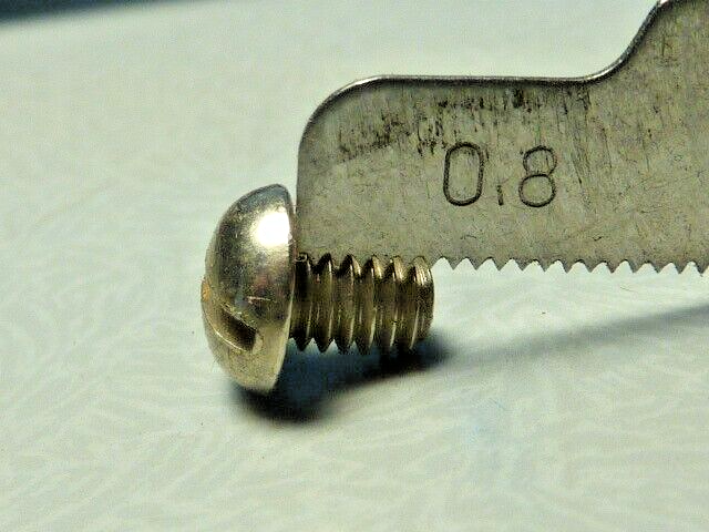 ✨ NOS Lot 2 Mini Vis Tête Ronde Bombée – Simplex – Bolt Screw Acier – Vintage✨