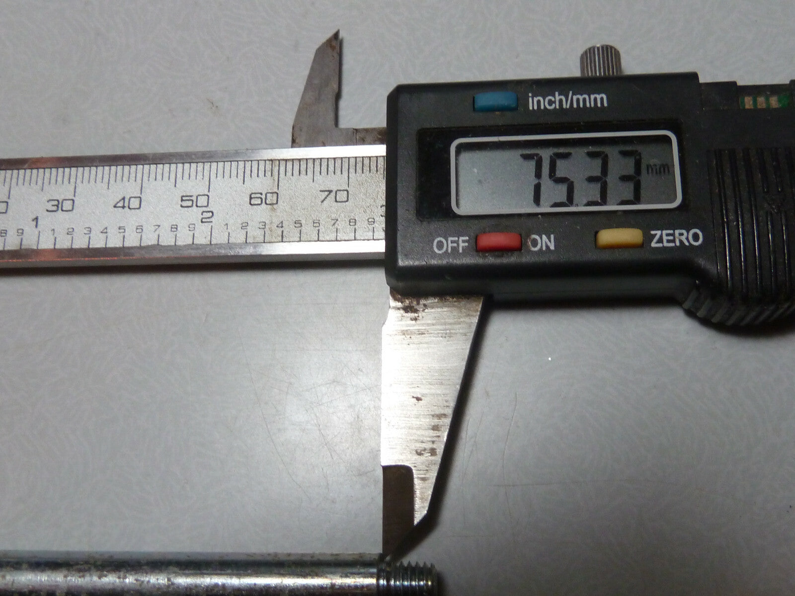 NOS Goujon   ancien stock 85x8mm axe de suspension